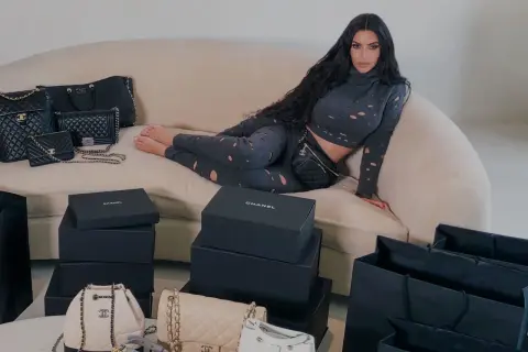 Giveaway Kim Kardashian: Prawda o konkursach i ukryte cele